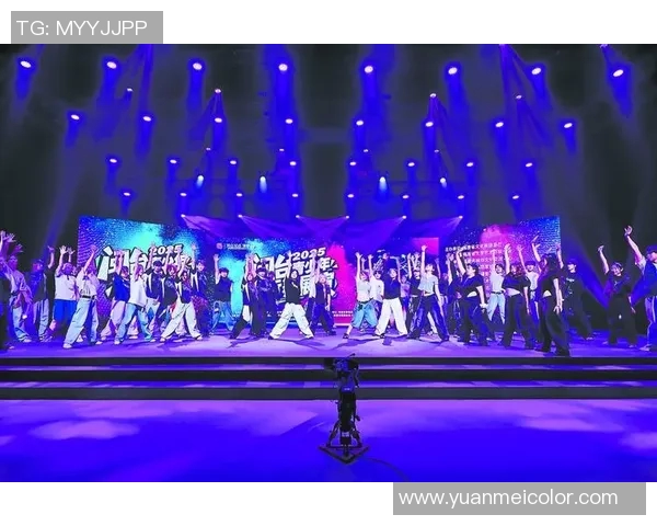 南京街舞队节奏之争引发热议舞者与观众的不同声音与看法 南京街舞队节奏之争引发热议舞者与观众的不同声音与看法