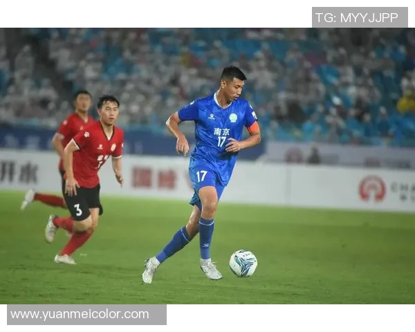 南京足球队运营策略深度分析与市场发展前景探讨 南京足球队运营策略深度分析与市场发展前景探讨