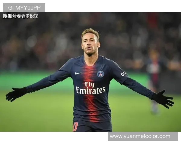 卢卡库的传奇之路:从青涩小将到世界顶级前锋的蜕变与挑战 卢卡库的传奇之路:从青涩小将到世界顶级前锋的蜕变与挑战