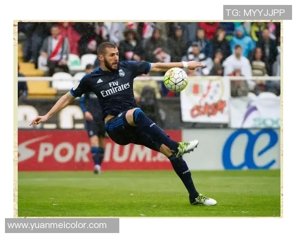 皇马逆转拜仁晋级决赛本泽马加时赛绝杀展现王者风范