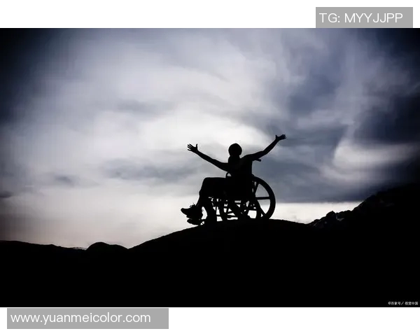 钟诚：在时代浪潮中探索自我与梦想的旅程