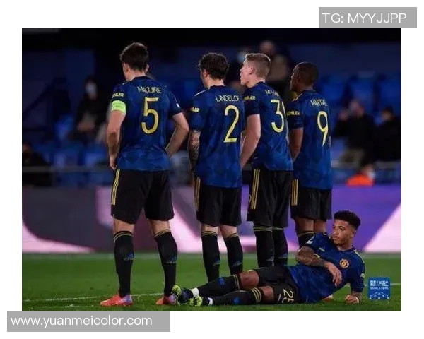 曼联与比利亚雷亚尔激战正酣谁能在欧战中笑到最后